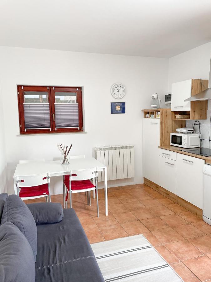 Apartment Nona Nina Копер Екстер'єр фото